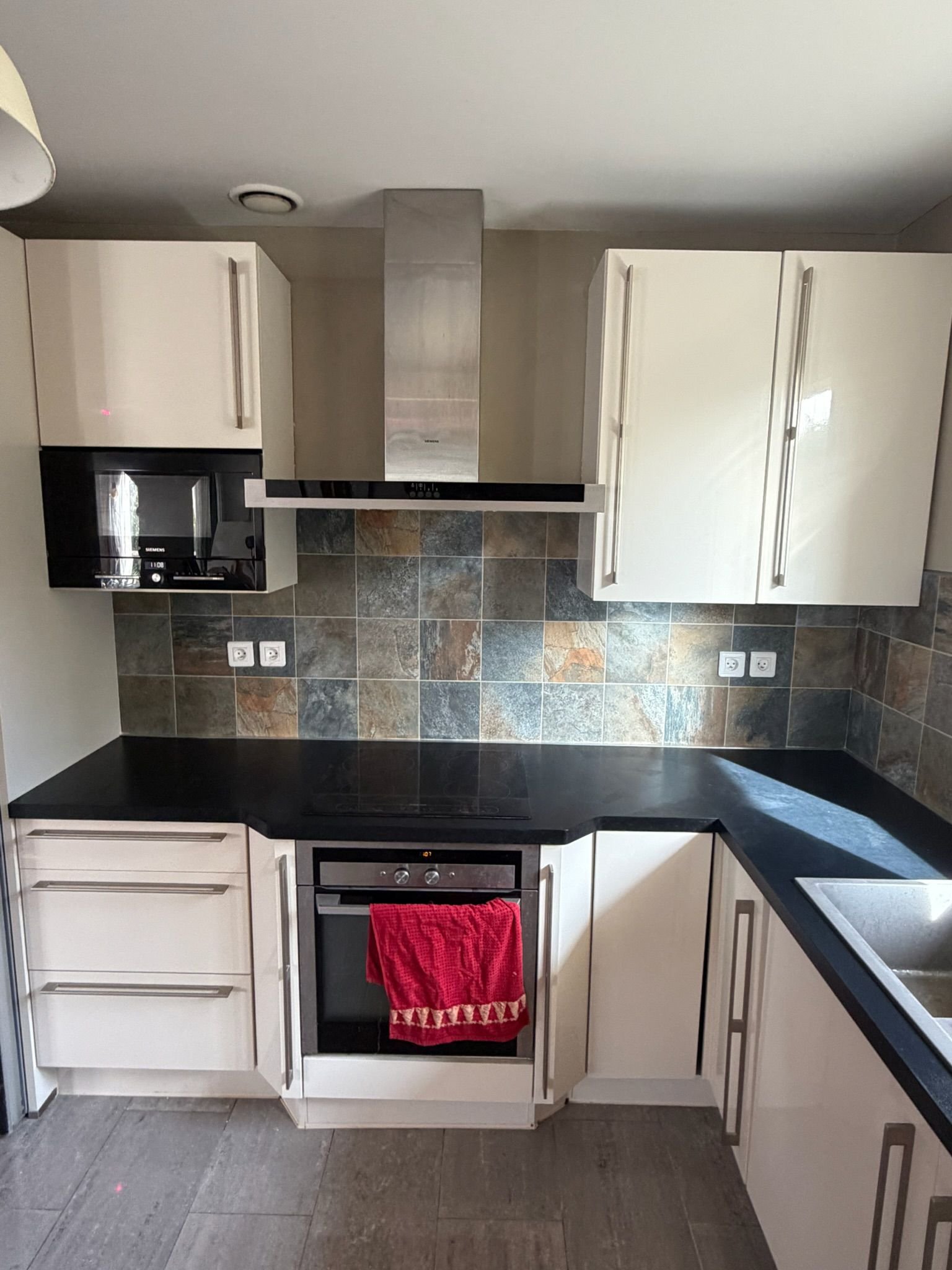 Finition intérieure soignée par Mike Ô Travaux Chablais